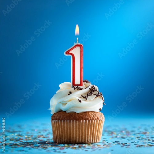 1 number birthday cake, one number birthday cake.	
