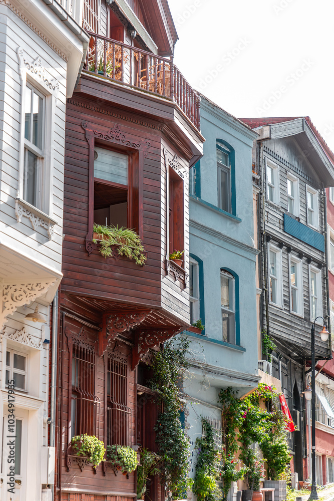 Obraz premium Historical streets of Arnavutkoy, an affluent district and a popular touristic spot in Besiktas, Istanbul, Turkiye