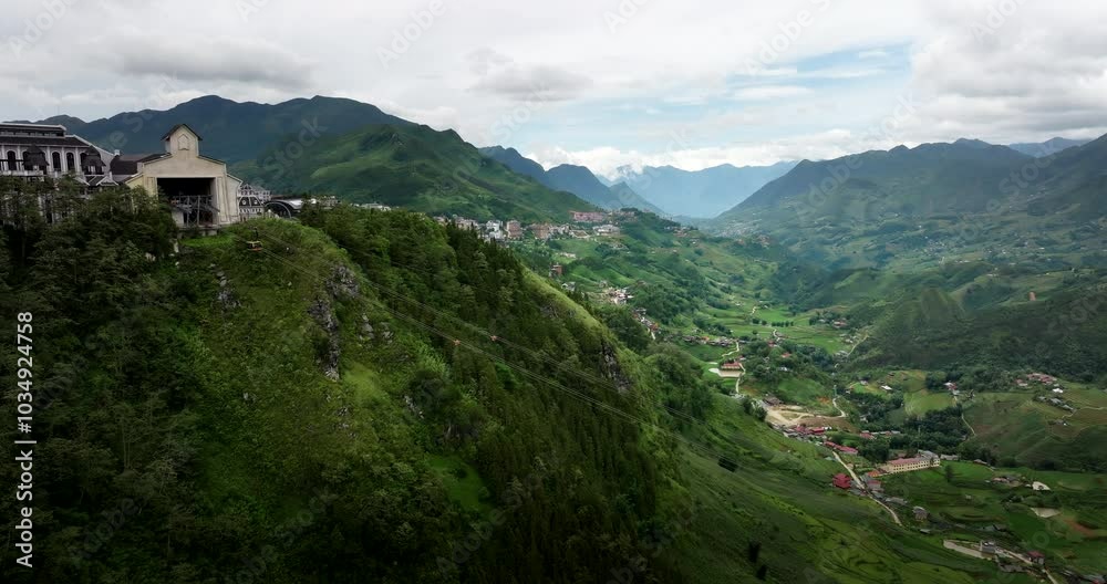 Popular Fansipan cable car ride in alpine Hoang Lien National Park, aerial Popular Fansipan cable car ride in alpine Hoang Lien National Park, aerial