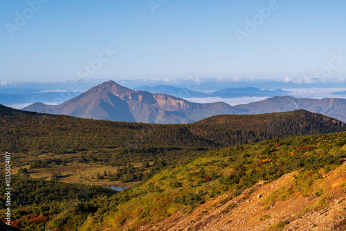 秋の一切経山登山道から紅葉の会津磐梯山 photo