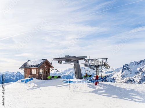 Obraz na plátně Ski lift station at Serre Chevalier resort in snowy mountains