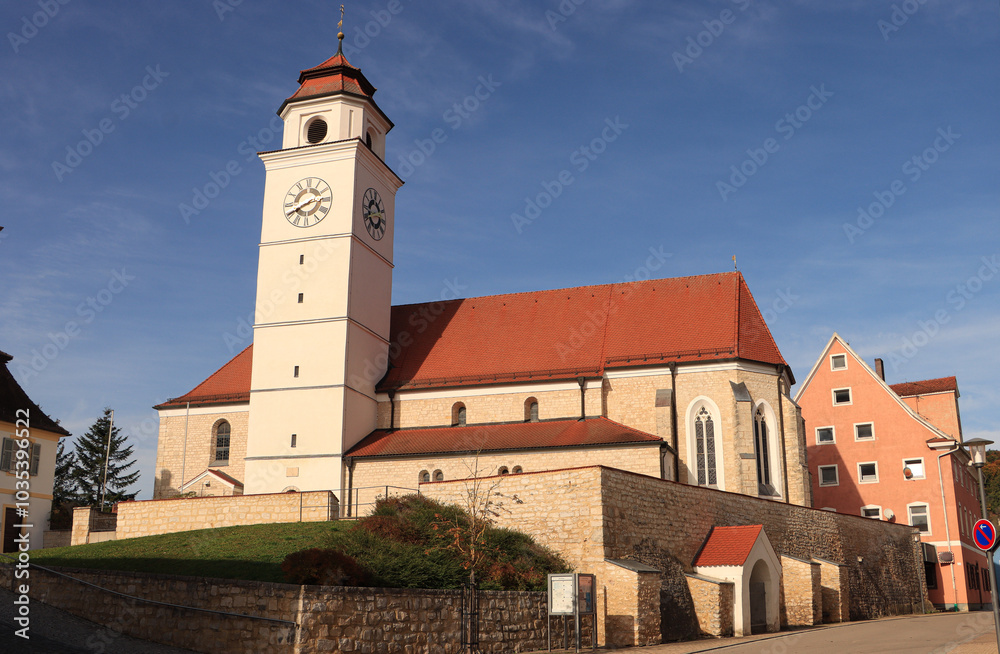 St. Peter-und-Paulkirche in Dollnstein im Altmühltal