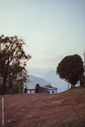 pueblo en las montañas 