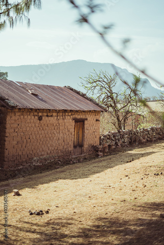 casa de adobe en jujuy argentina