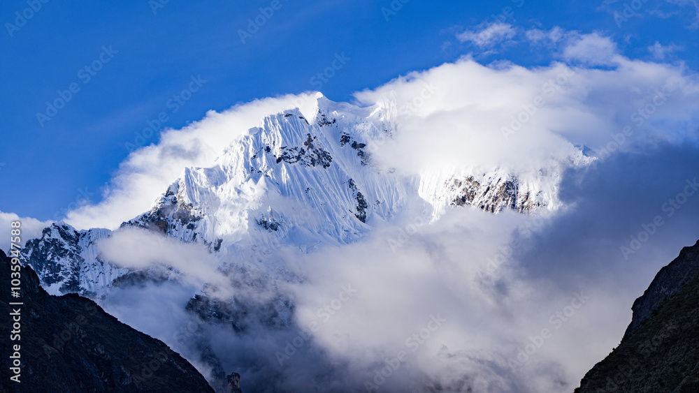 Obraz premium Salkantay snow capped mountain, Cusco, Peru