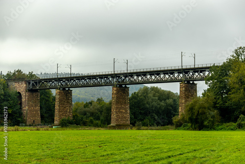 Unterwegs an der Landesgrenze zwischen Hessen und Thüringen im wunderschönen Eichsfeld zur Burg Hanstein bei Bornhagen - Thüringen - Deutschland photo