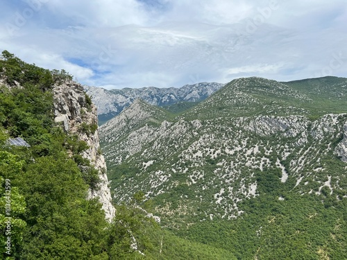 Velika Paklenica Canyon, Starigrad (Paklenica National Park, Croatia) - Die Schlucht von Velika Paklenica (Nationalpark Paklenica, Kroatien) - Kanjon Velike Paklenice (Nacionalni park Paklenica) photo