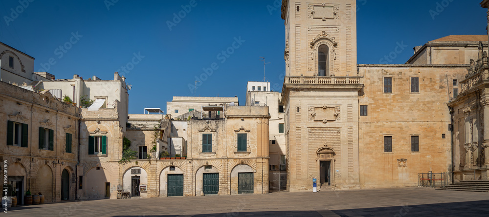 Fototapeta premium Calle barroca de la ciudad, Lecce, Apulia, Italia,