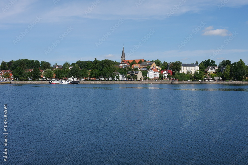 Obraz premium Blick zur Borbyrer Kirche in Eckernförde