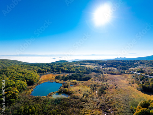 八幡平の赤沼と御在所沼（岩手県八幡平市）