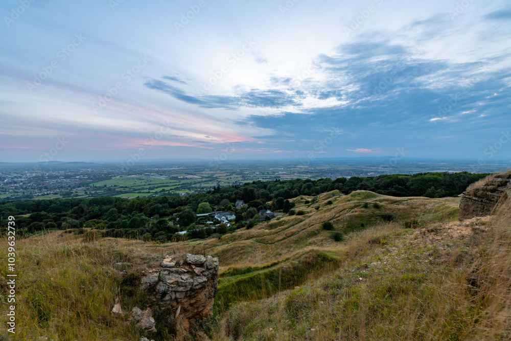 Naklejka premium View from Cleeve Hill at Dusk