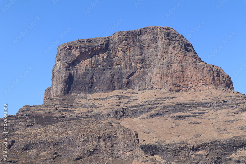 Fototapeta premium Sentinel Peak as a part of the Amphitheatre in Royal Natal National Park, Drakensberg, South Africa