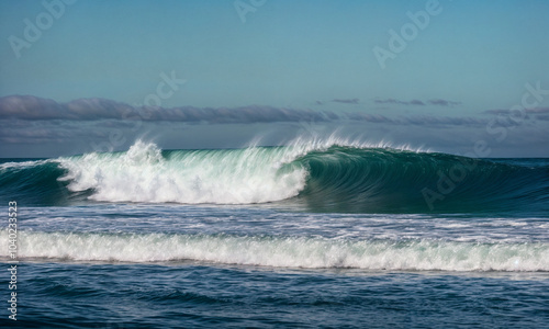 Waves in the sea and a hundred thousand sun