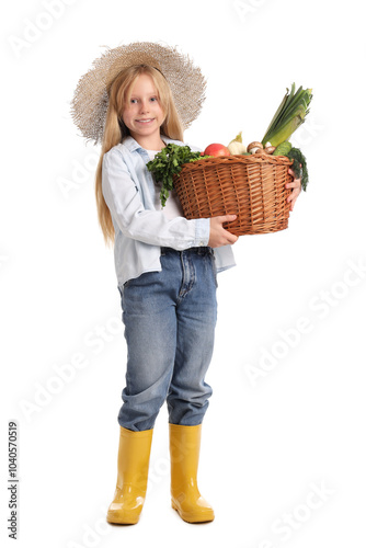 Little farmer with fresh fo...