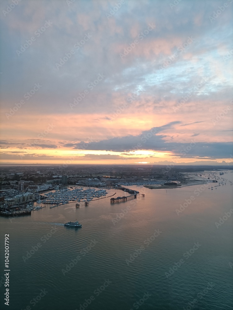 Fototapeta premium sunset over the sea