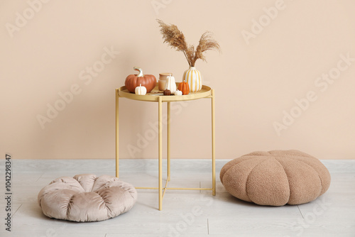 Autumnal home decor with de...