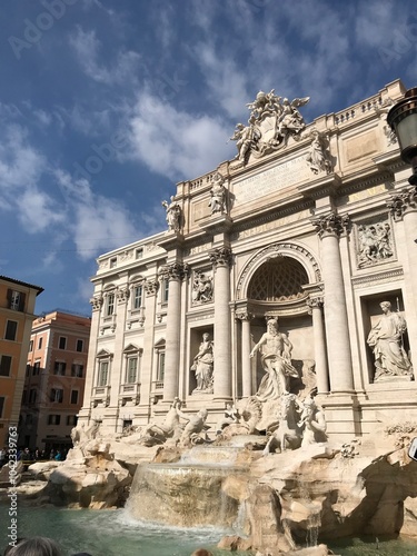 trevi fountain city photo