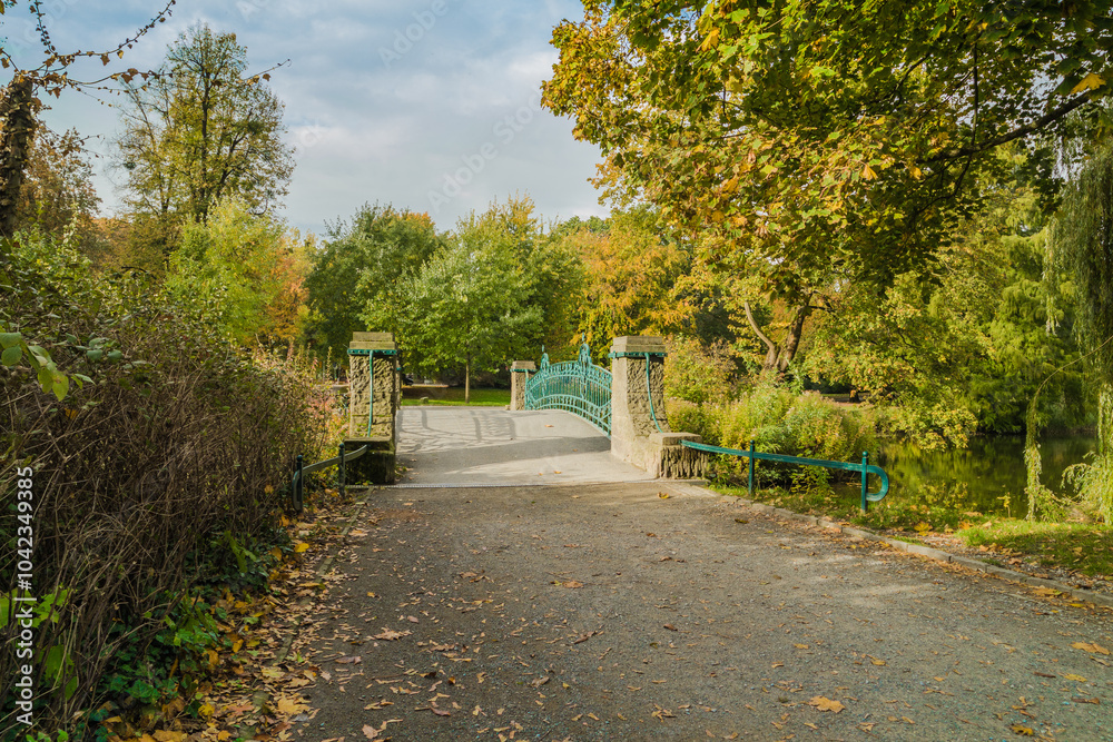 Fototapeta premium Seebrücke am Maschteich / Hannover