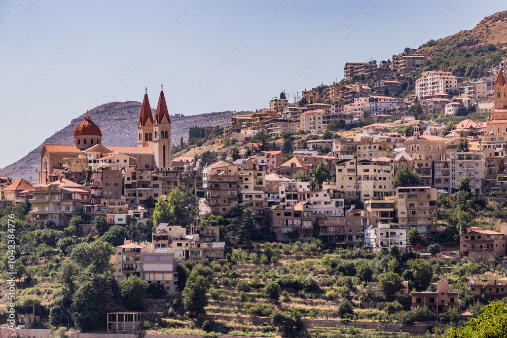 Obraz premium Bcharre (Bsharri) town in Qadisha valley, Lebanon