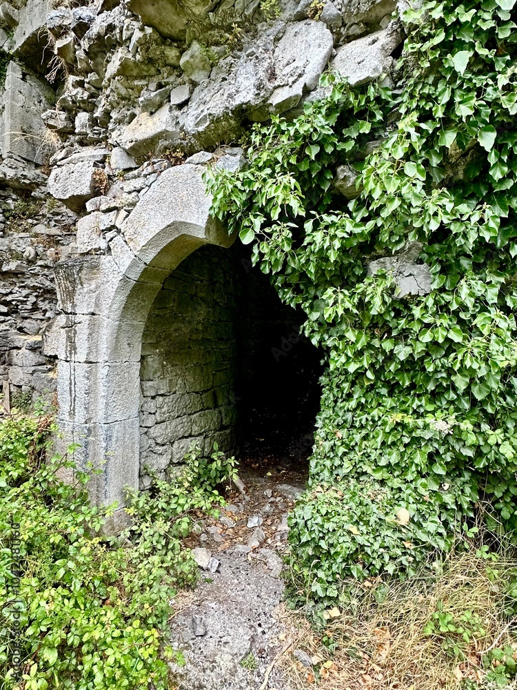Fototapeta premium old stone wall