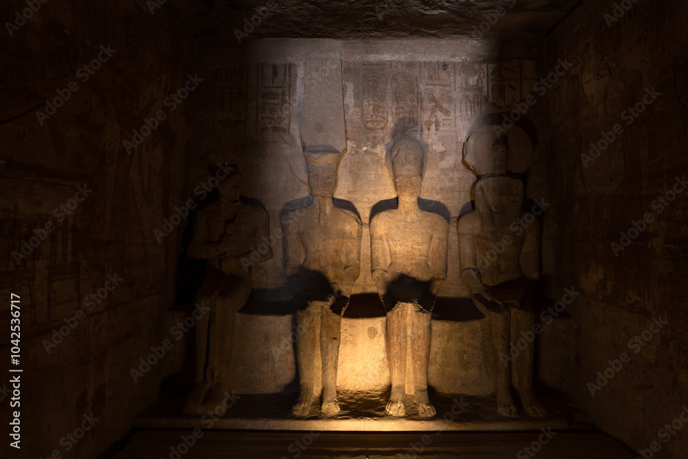 Naklejka premium Esculturas Abu Simbel