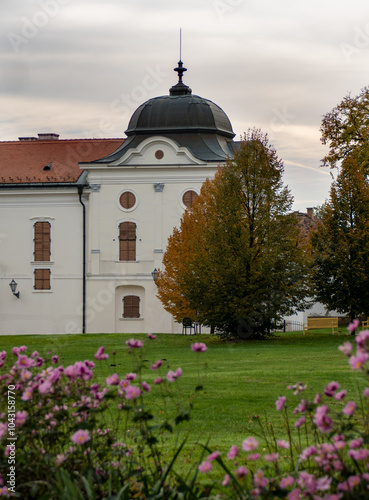 Wallpaper Mural Grassalkovich Castle in Gödöllő, Hungary Torontodigital.ca