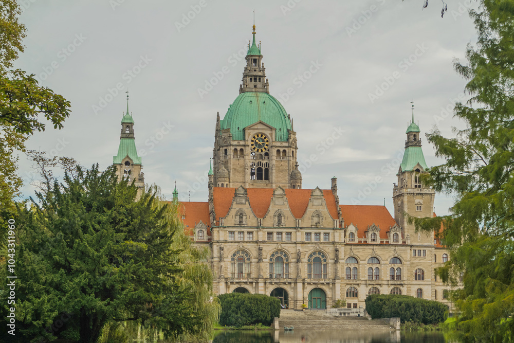 Hannovers prächtiges Rathaus am Maschpark Hannovers prächtiges Rathaus am Maschpark