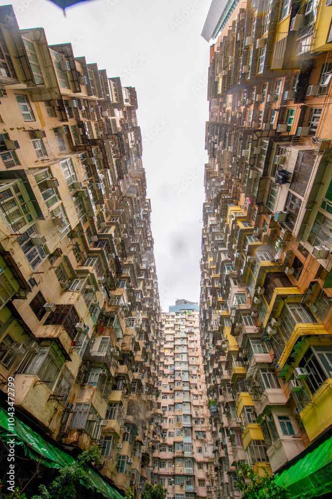 Obraz premium Densely populated housing in the old residential district of Quarry Bay, Hong Kong, China. Nicknamed 