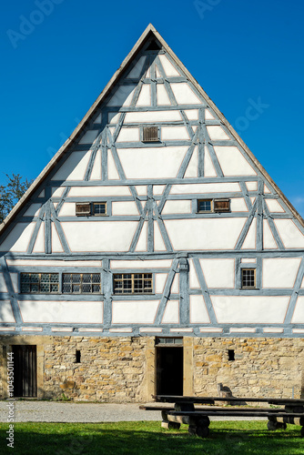 Historisches Wohn-und Stallhaus mit Fachwerk photo