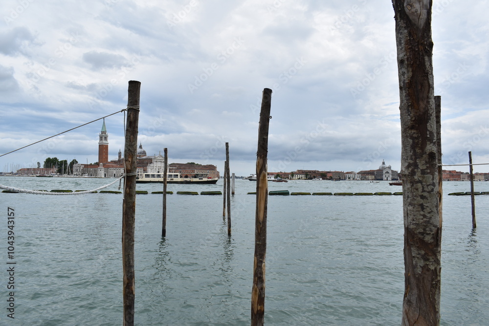 Venice is a city and municipality in Italy, in the Veneto region Venice is a city and municipality in Italy, in the Veneto region