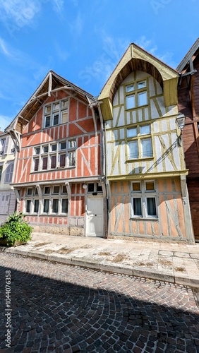 Obraz na płótnie TROYES (Aube) w salonie