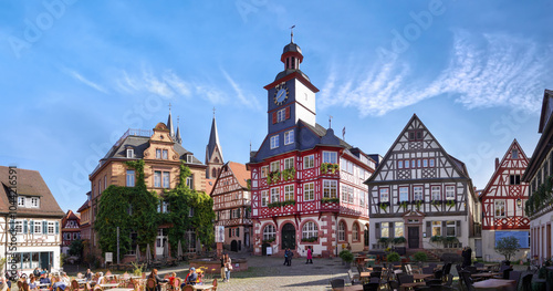 Historisches Heppenheim an der Bergstrasse, Hessen, Marktplatz und Rathaus photo