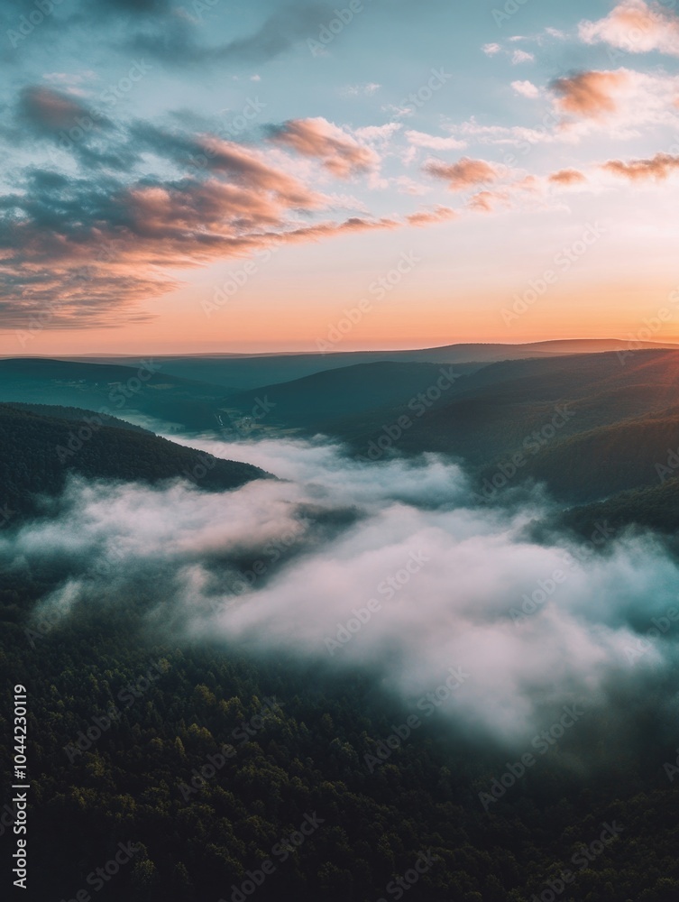 Fototapeta premium Misty Mountains at Dawn