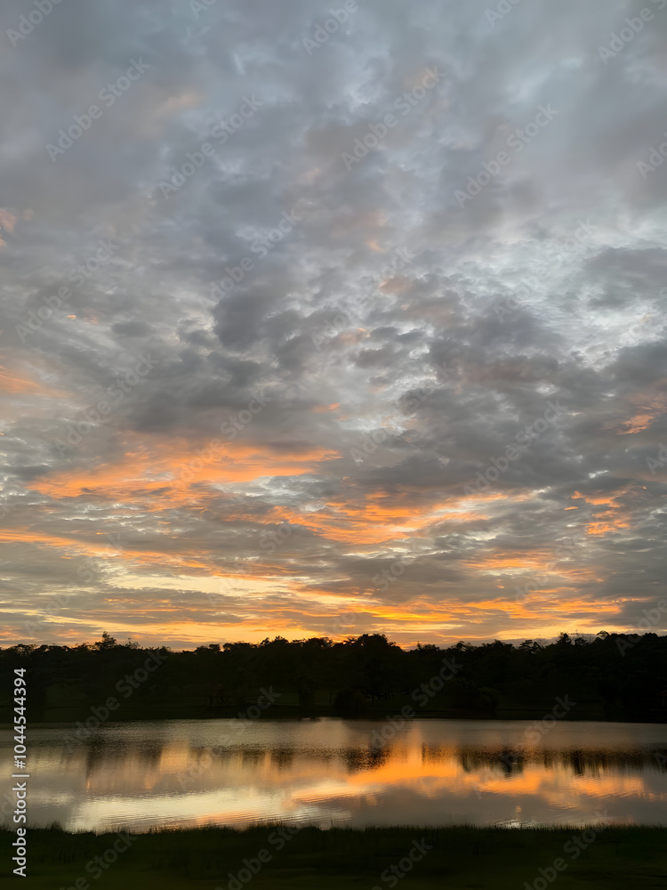 Fototapeta premium sunset over the lake