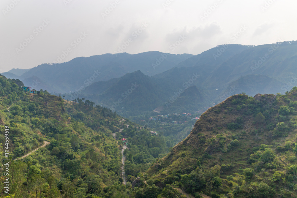 Obraz premium Beautiful view of landscapes of Lahdi in Himachal Pradesh, India.