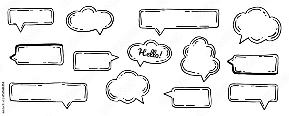 Obraz premium Set of hand drawn speech bubble in doodle style. Speech balloon, chat bubble, massage box with line art vector icon.