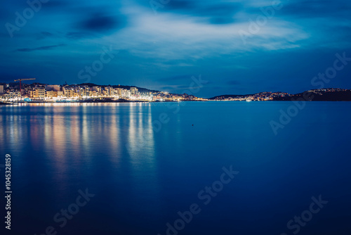 Wallpaper Mural view of the port country Torontodigital.ca