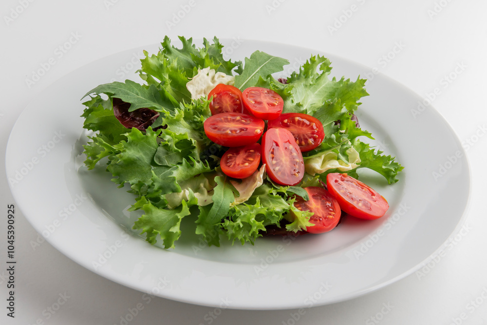 mixed salad plate with radicchio and tomatoes mixed salad plate with radicchio and tomatoes