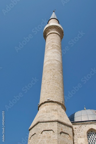 Obraz na płótnie A minaret of an old mosque in the old town of Antalya, Turkey w salonie