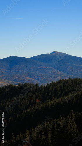 The trail to the Pilsko mountain from the Glinne pass. The season of autumn, called the 