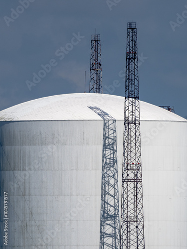White gas / oil fuel storage reservoir.