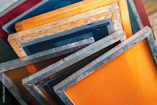 silk screen mesh screen frames. silk screen textile printery. manual screen printing