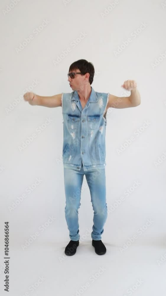 modelo masculino dança 