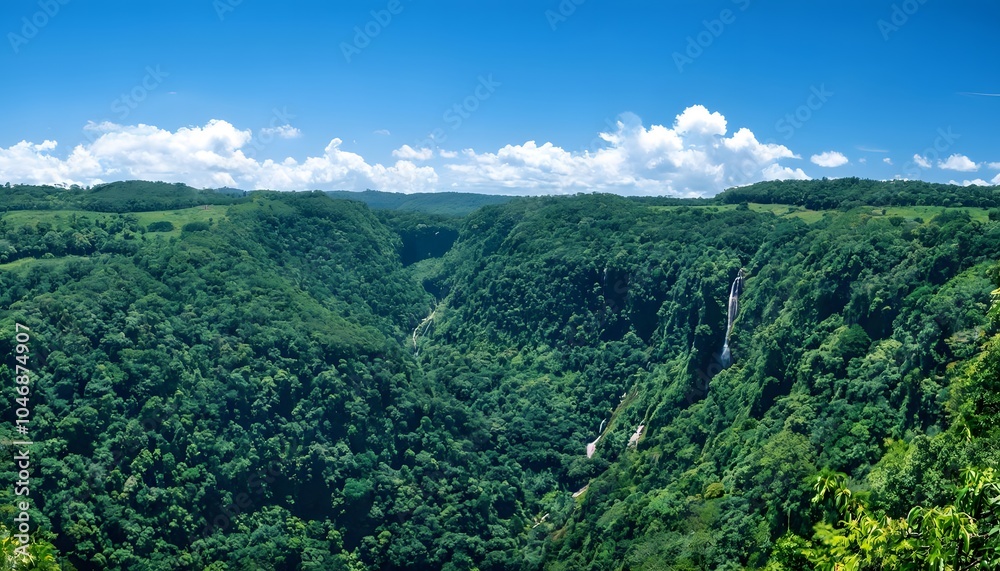 Naklejka premium Lush Green Hills of Western Area Peninsula