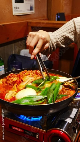 dakbokkeumtang, Korean chicken stir fried spicy soup