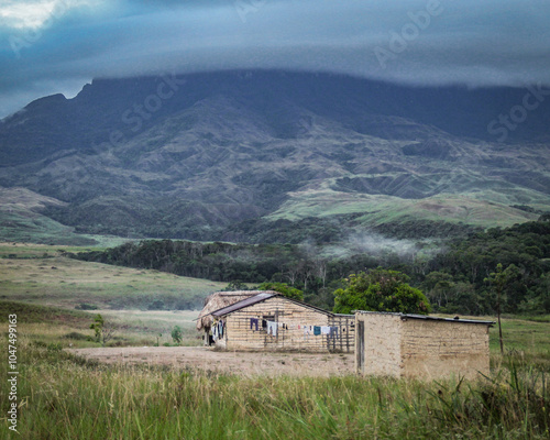 casas na base do monte roraima, comunidade de paraitepuy, venezuela  photo