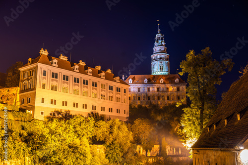 Nacht schloss Krumau Tschechien  weltkulturerbe photo