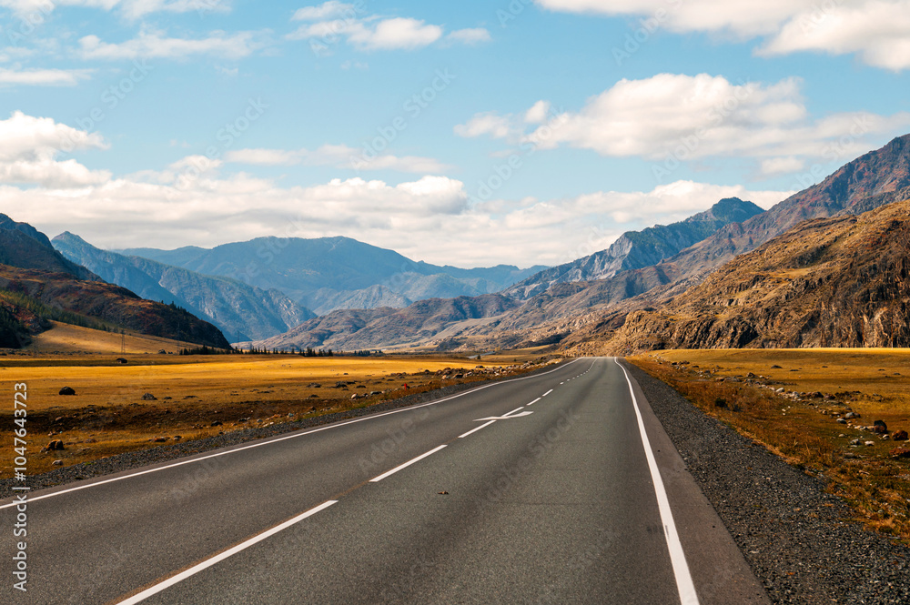 Naklejka premium beautiful mountain road in autumn in Altai - Chuisky tract