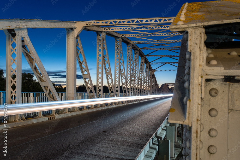 Fototapeta premium bridge at night