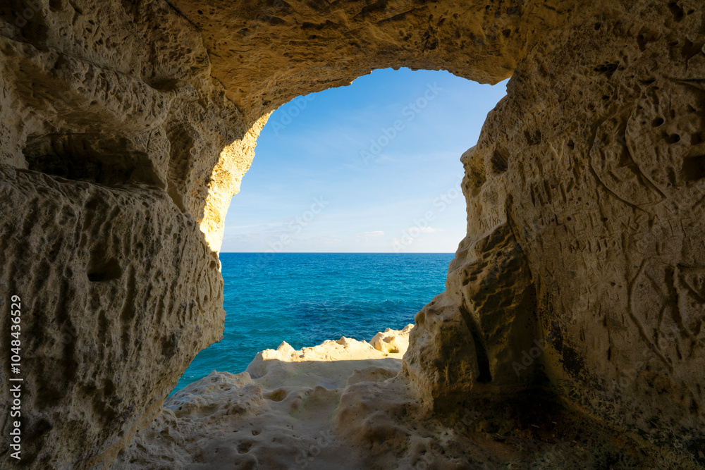 Fototapeta premium Grotta della Poesia, Puglia